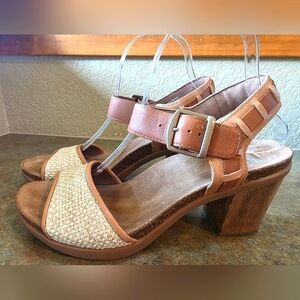 Dansko block heel sandals size 40 / Womens 10